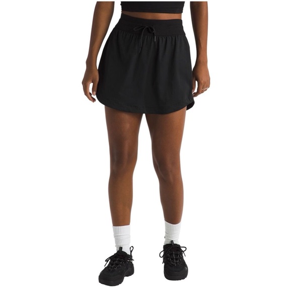 The North Face Pants - NWT THE NORTH FACE Aphrodite Arise Athletic outdoor golf tennis preppy skort XL